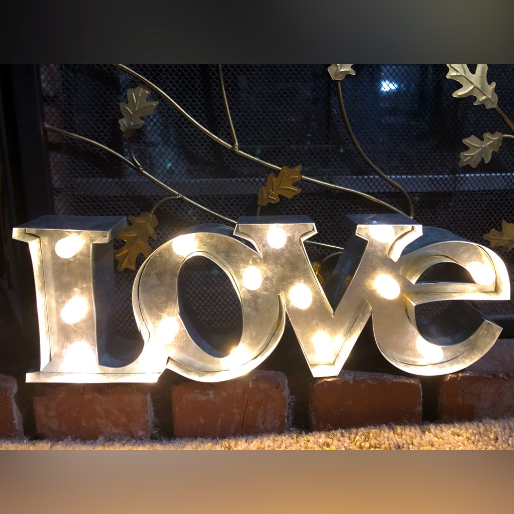 Galvanized Metal LOVE Lightup Sign